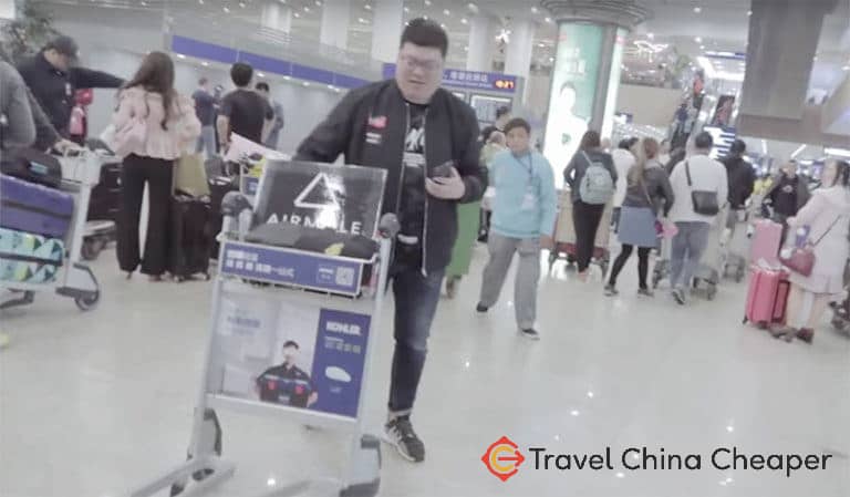 The Airmuile representative who greeted me in Shanghai